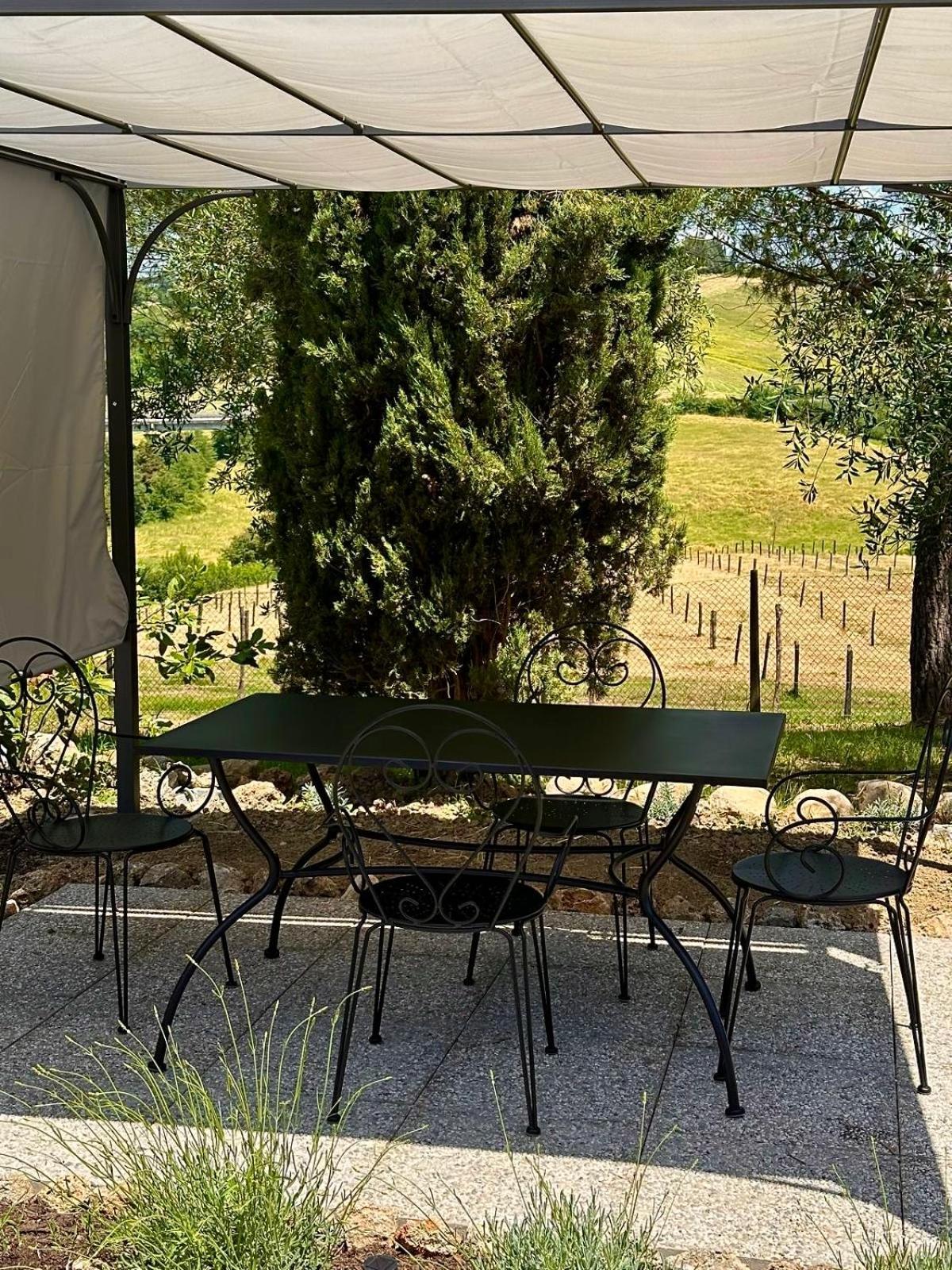 Agriturismo La Terrazza Sul Mangia Siena Eksteriør billede